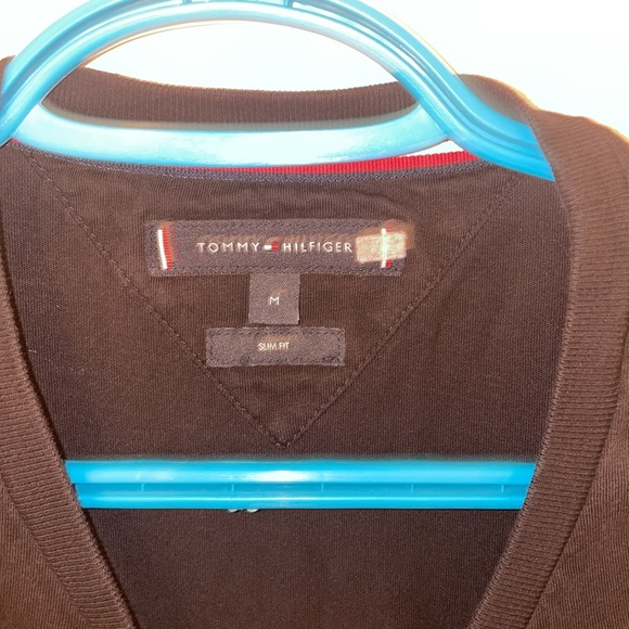 Tommy Hilfiger t-shirt - Picture 3 of 3